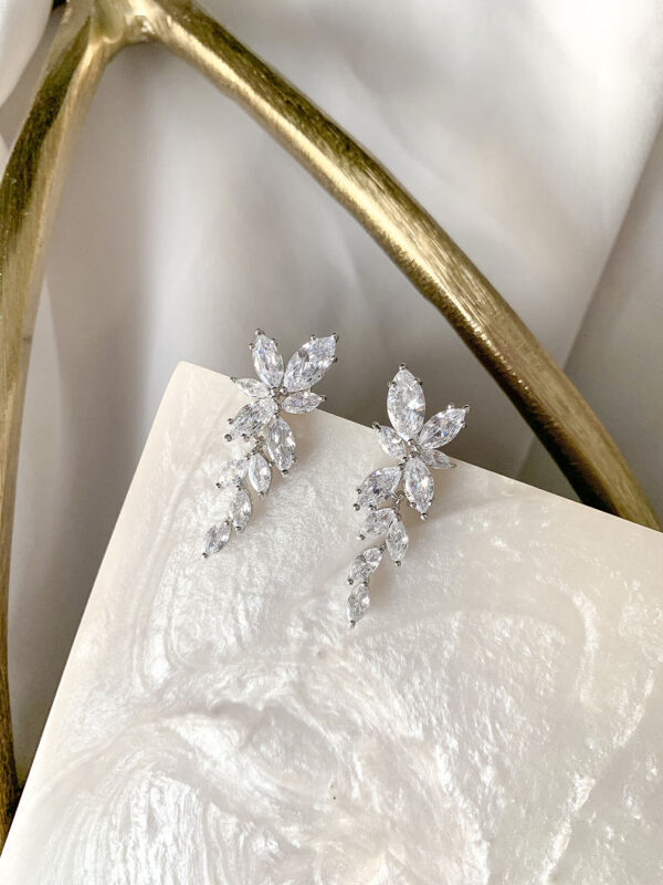 ANNA - Leaf Crystal Drop Earrings | Wild Laurel Bridal Accessories